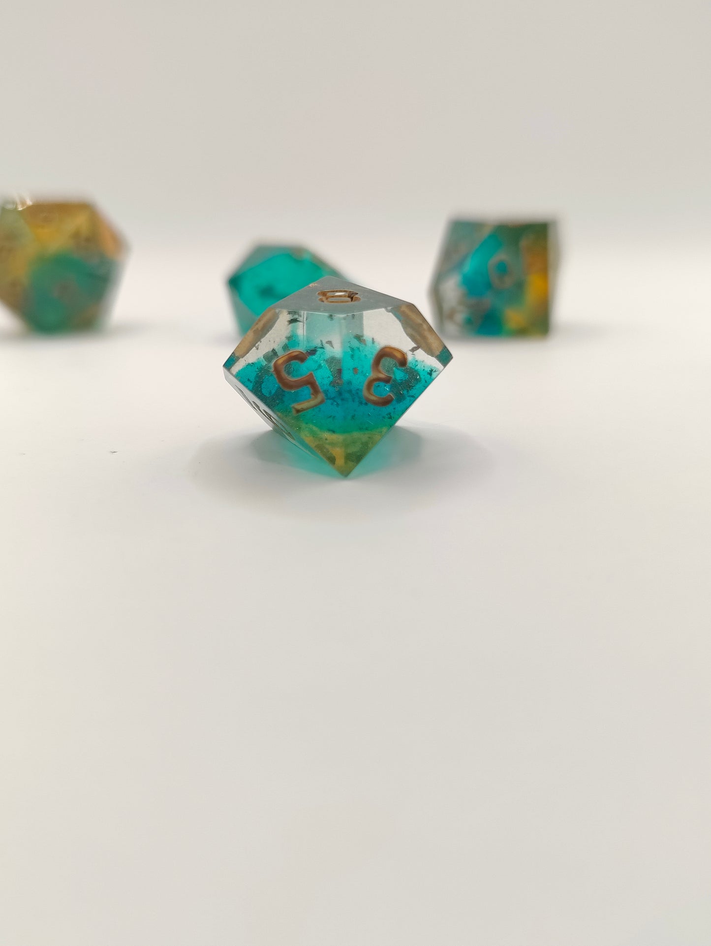 Mini dice set: Hidden oasis