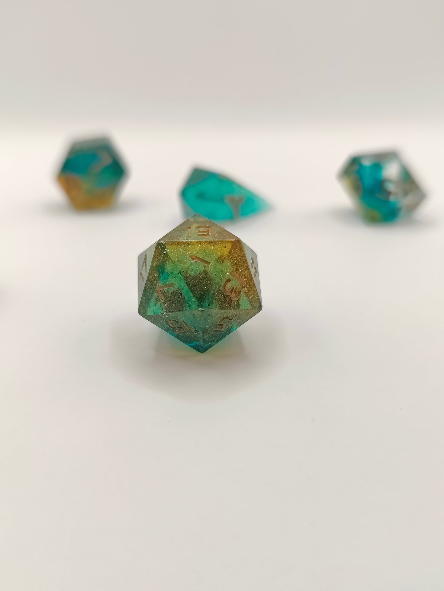 Mini dice set: Hidden oasis