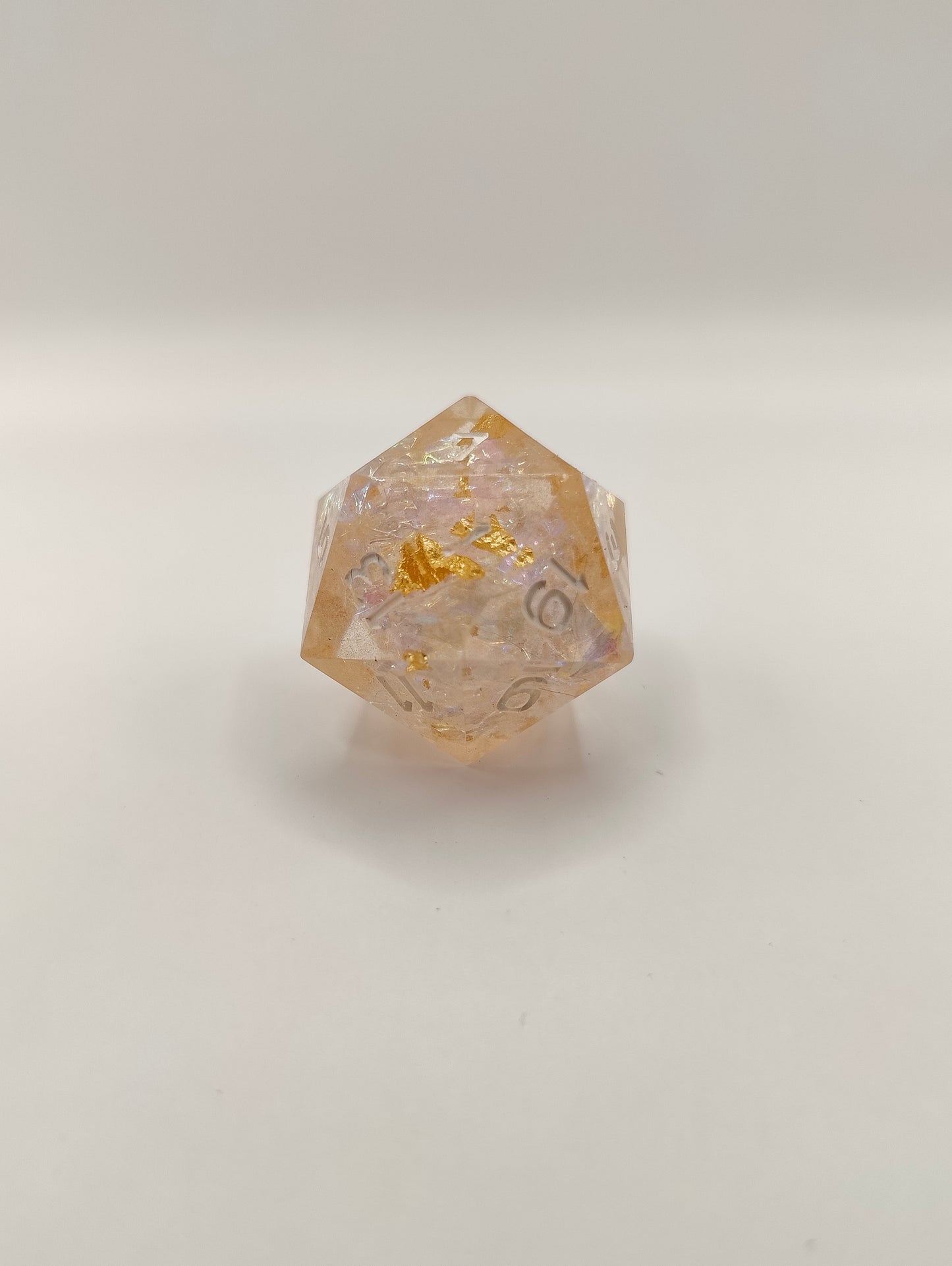 Handmade single D20: Shimmer and shine