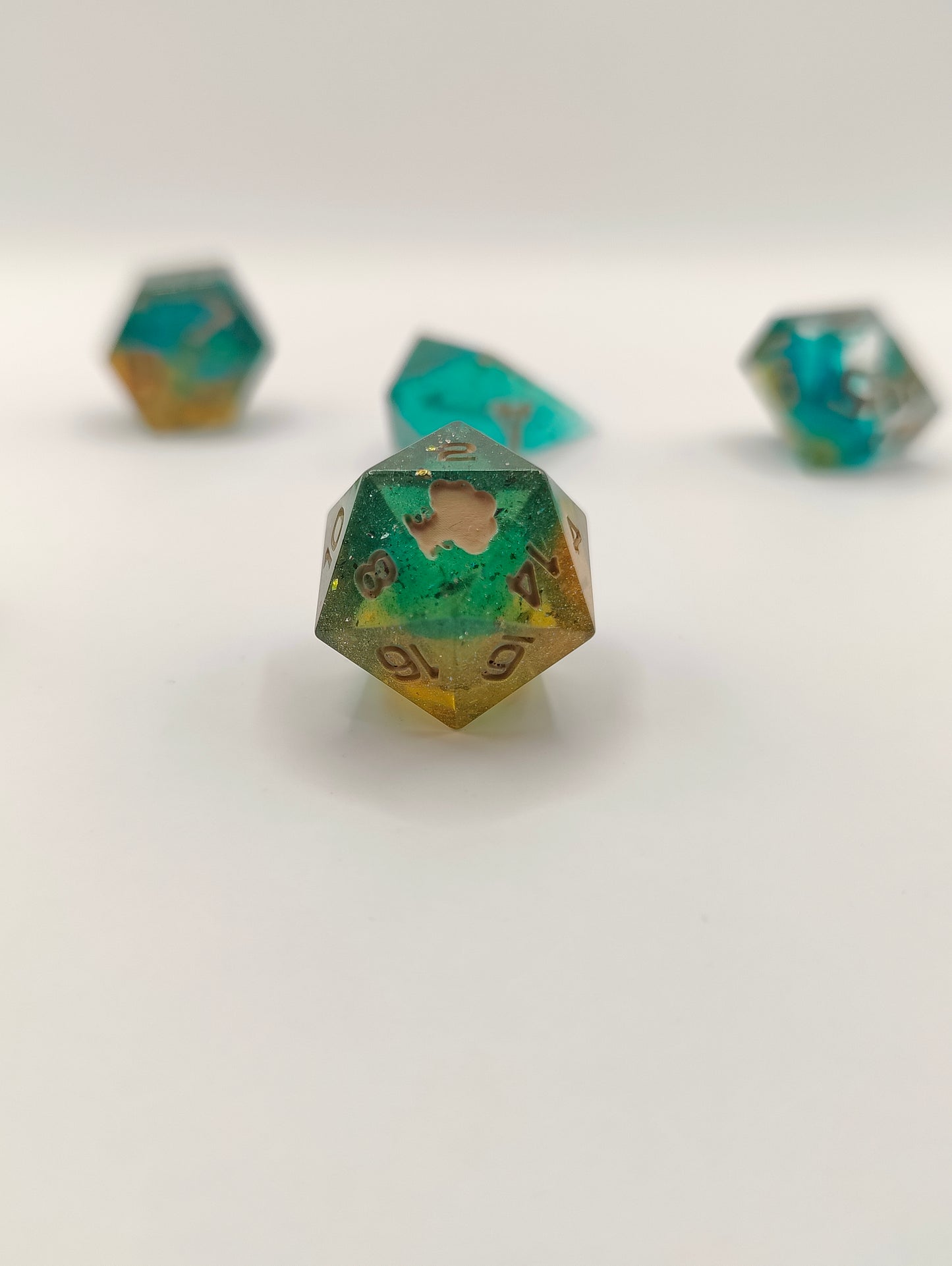 Mini dice set: Hidden oasis