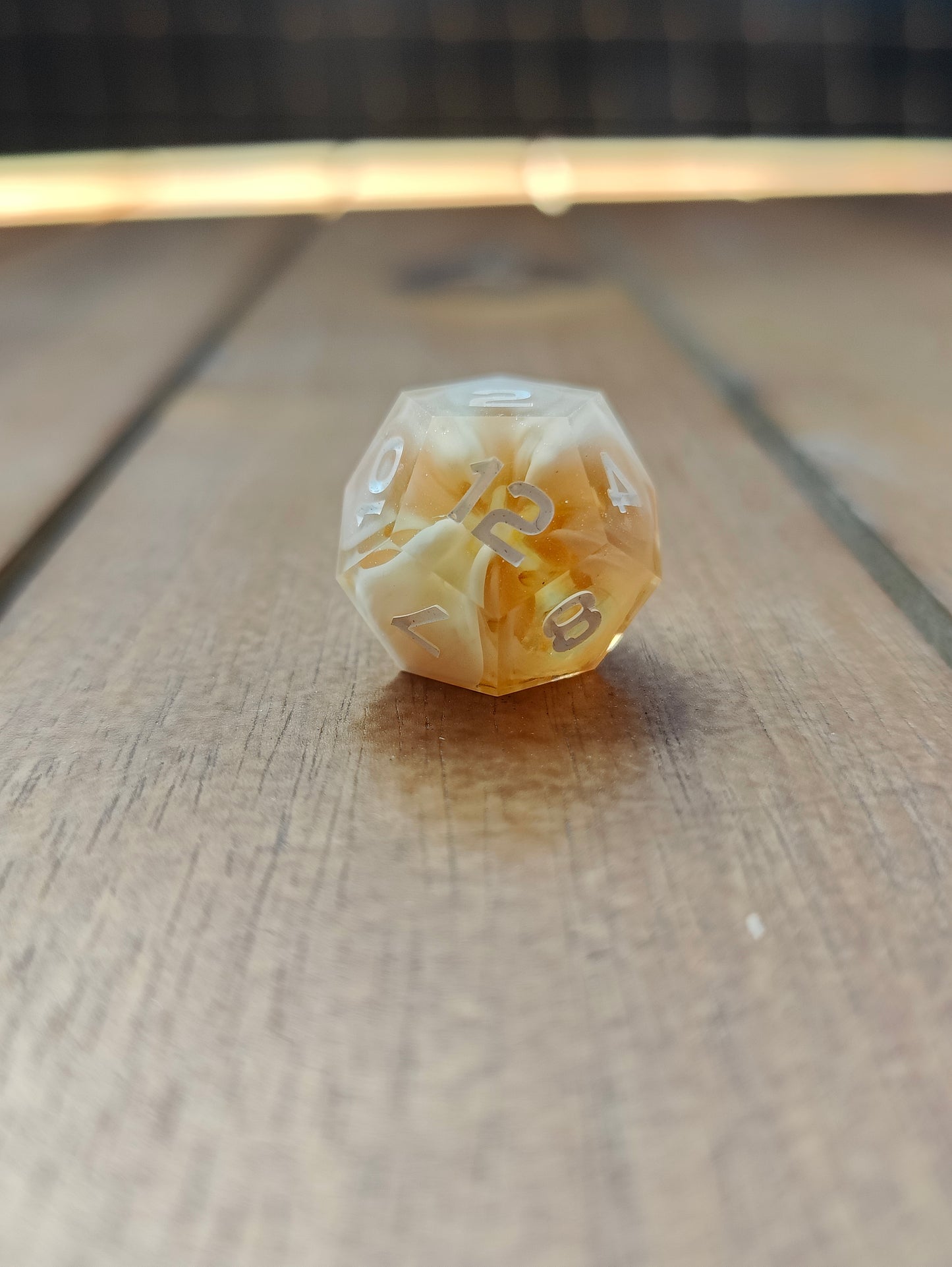 Handmade single D12: Caramel clouds