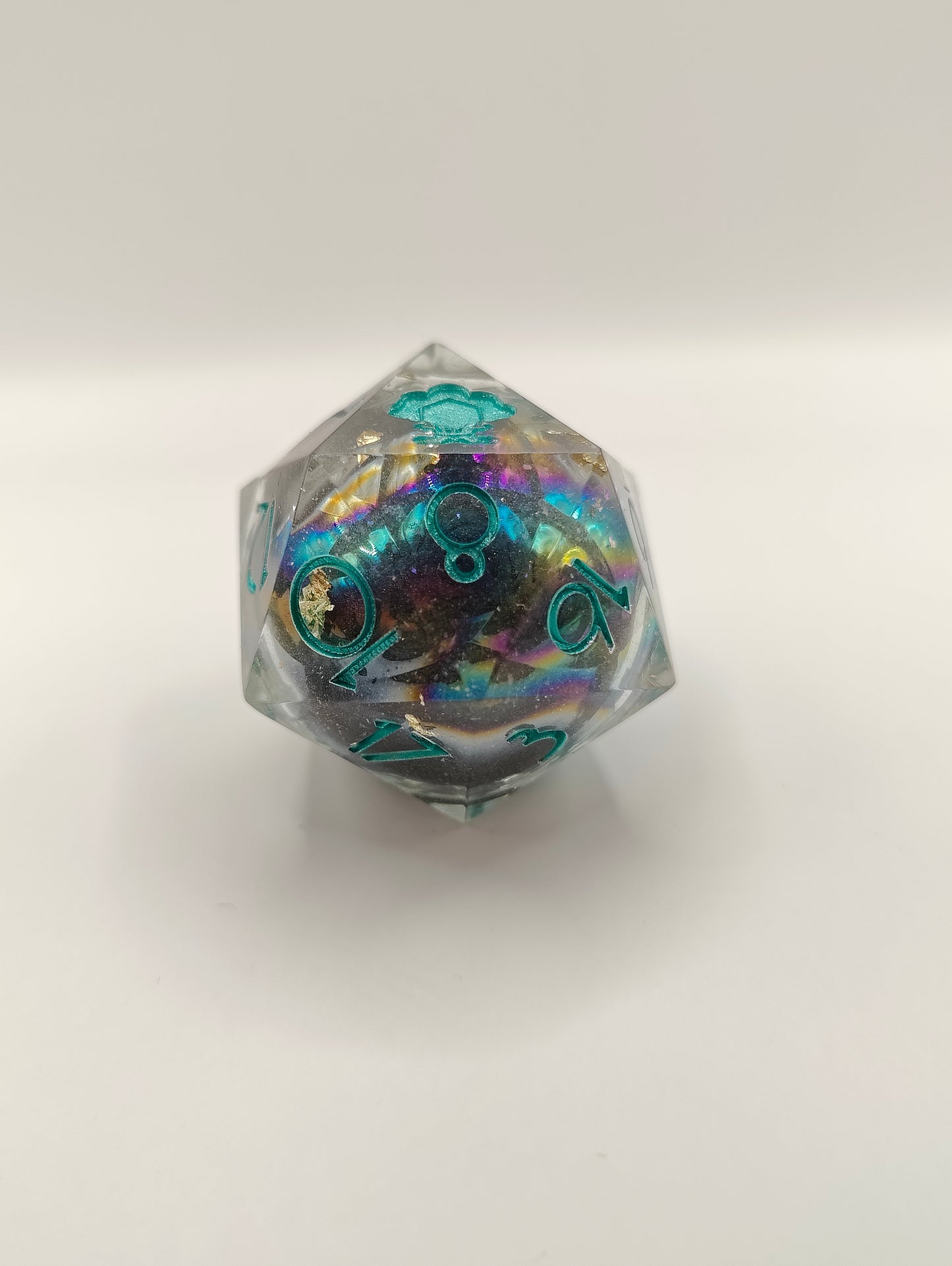 Handmade liquid core 30 mm D20: Oil spill
