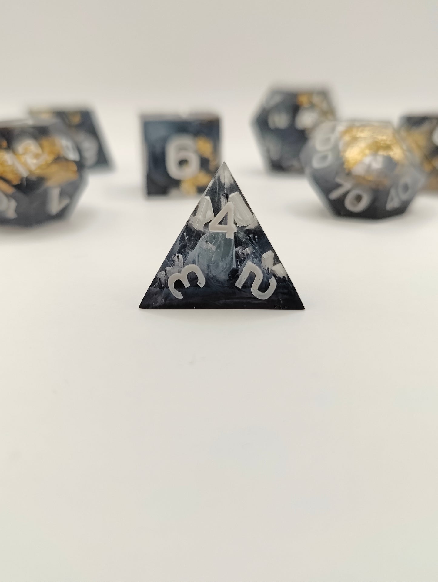 Handmade dice set: The royal Crypt