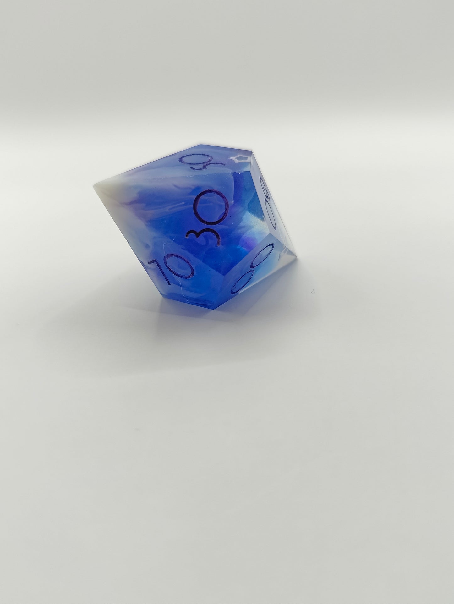 Handmade single elongated D100: Arcane gardens