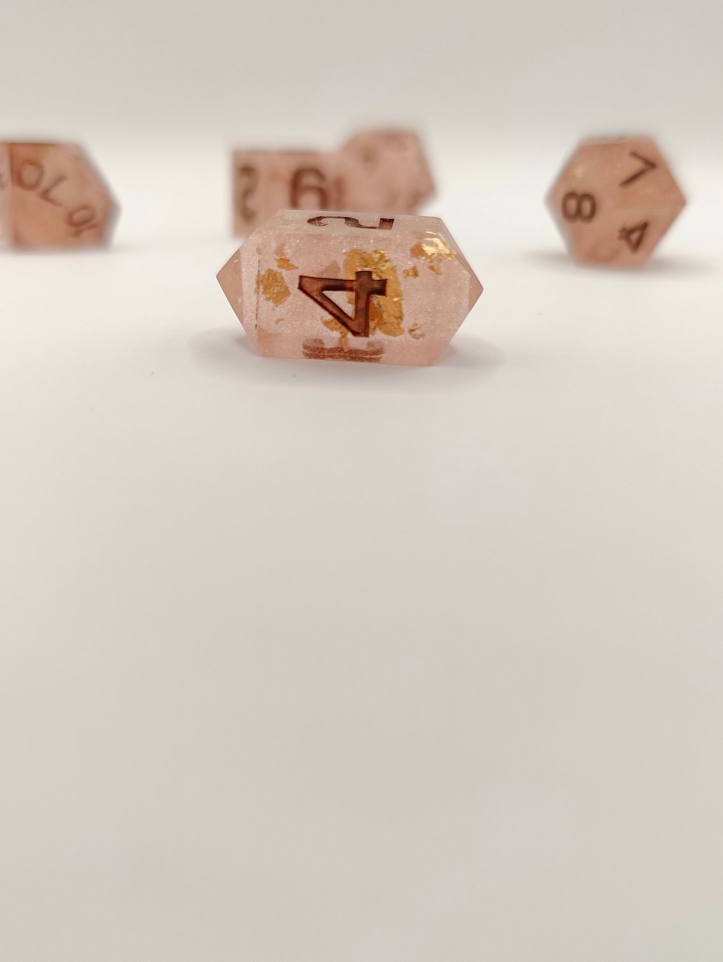 Mini dice set: Pretty in pink