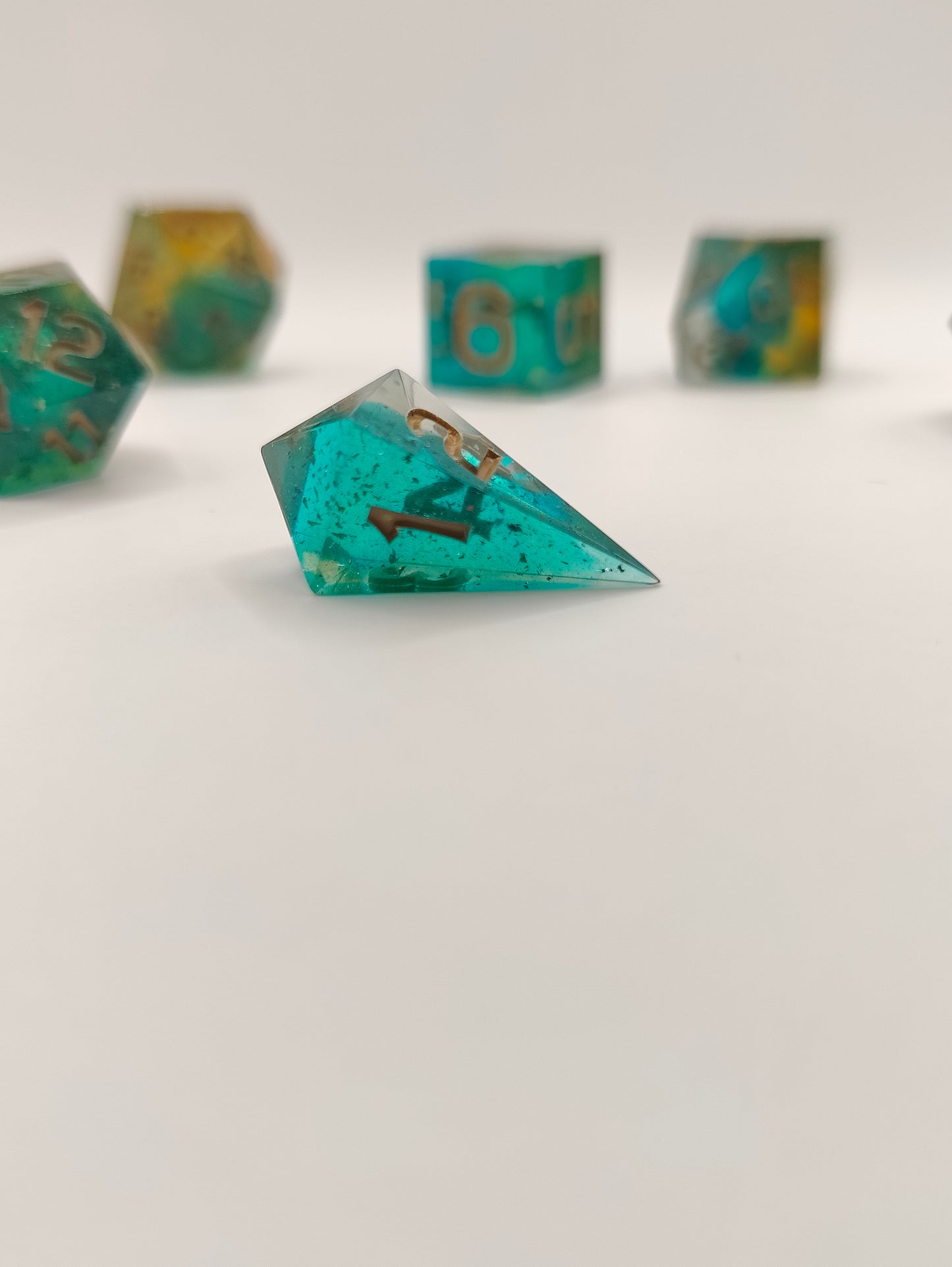 Mini dice set: Hidden oasis