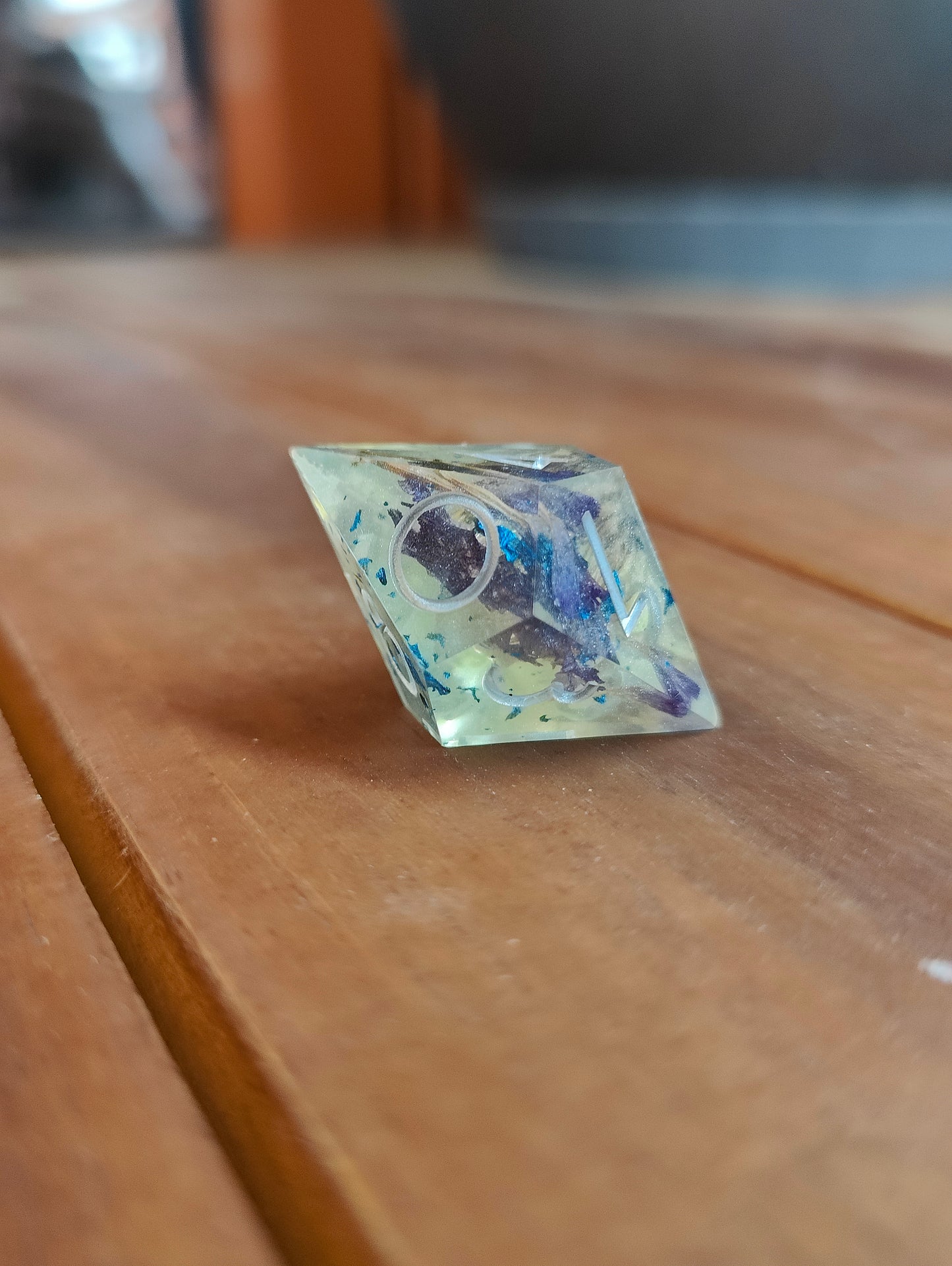 Handmade elongated single D10: Flower party