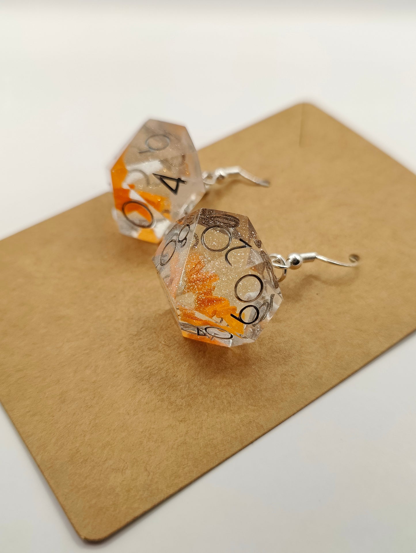 Handmade D10/D% earrings: Bat glitter