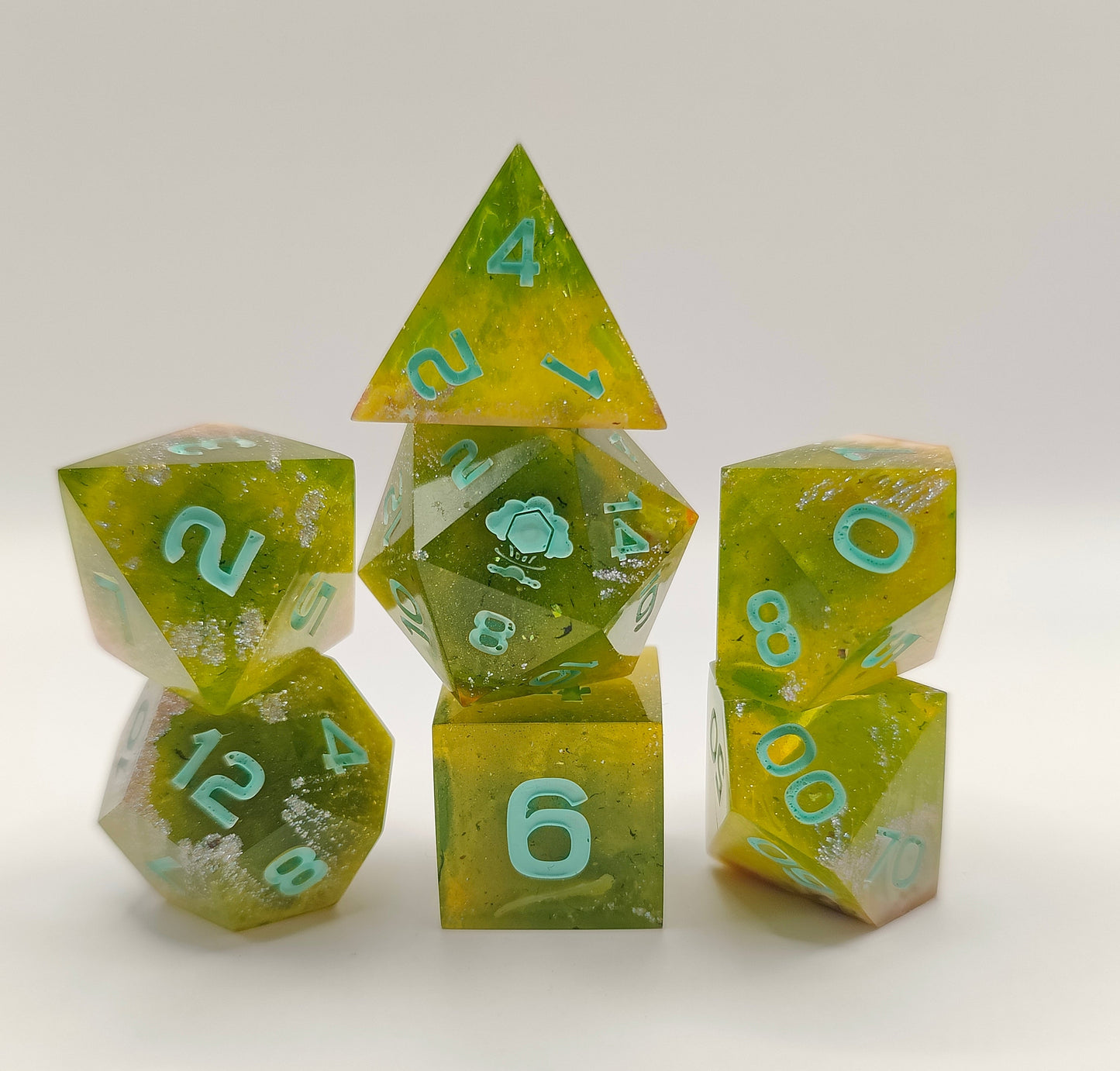 Handmade dice set: Pixie dust