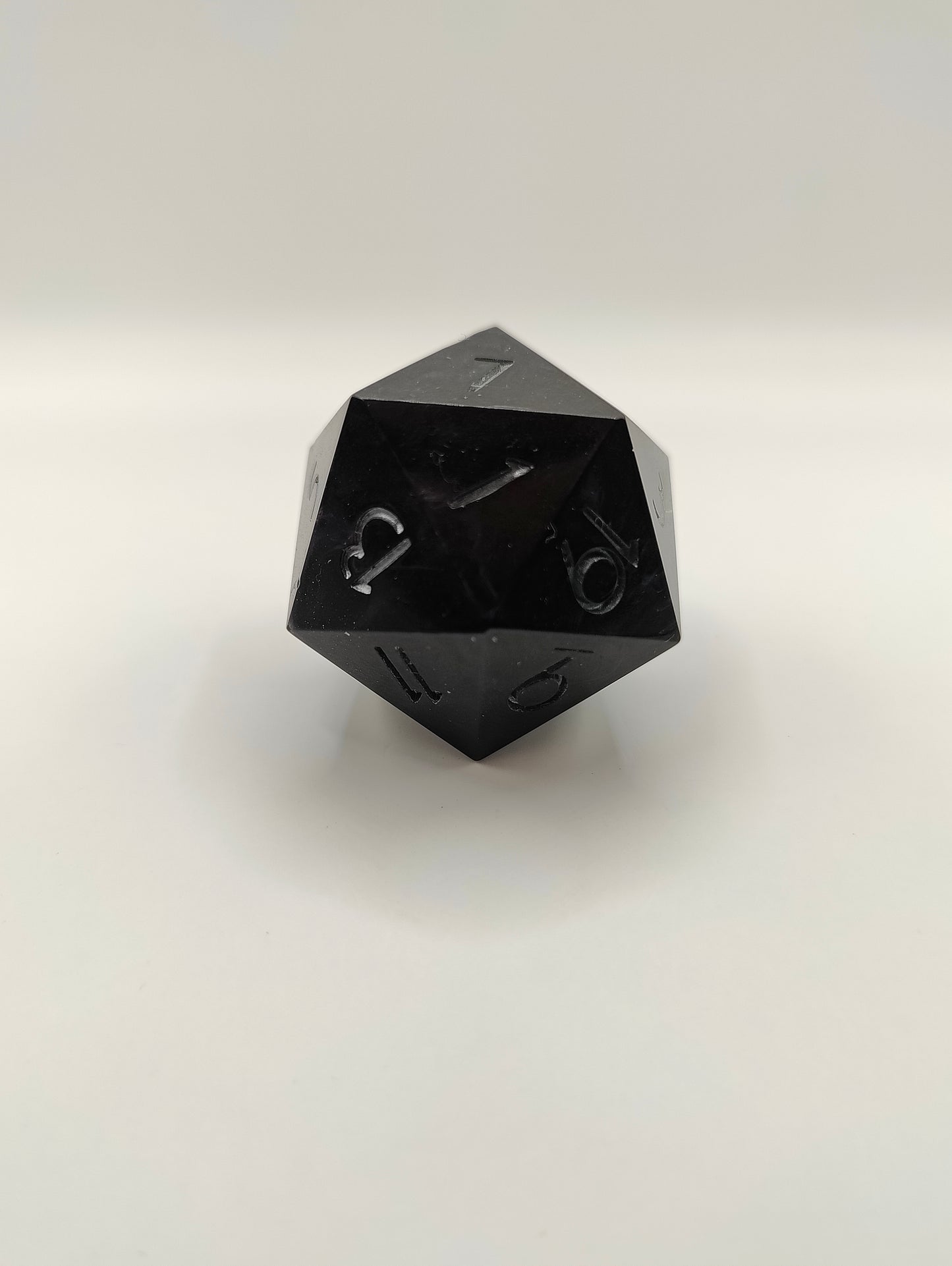 Handmade 30 mm D20: Sneak attack